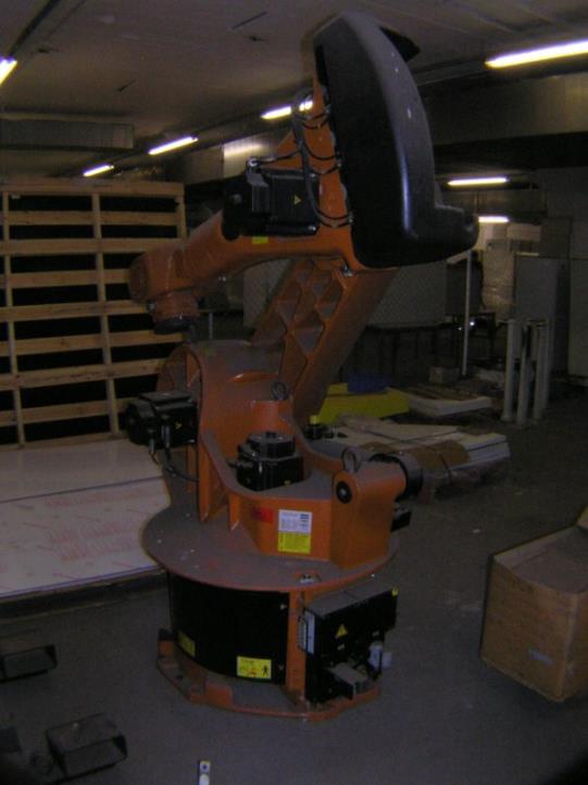 Prumyslových robotu-2